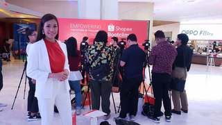 Bee Xoomsai MC event